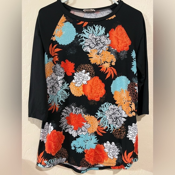 Amelia James Tops - Amelia James Floral Raglan Top Black Orange Boho 3/4 Sleeve Tunic Tee- Size XS